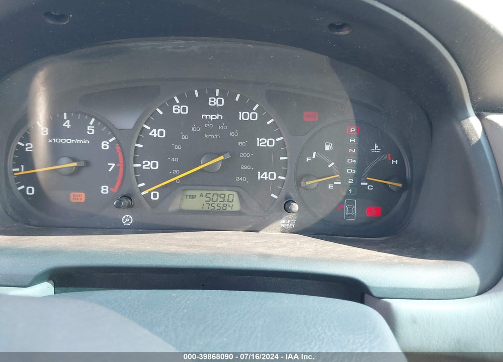 2002 HONDA ACCORD 3.0 EX VIN: 1HGCG16502A020796