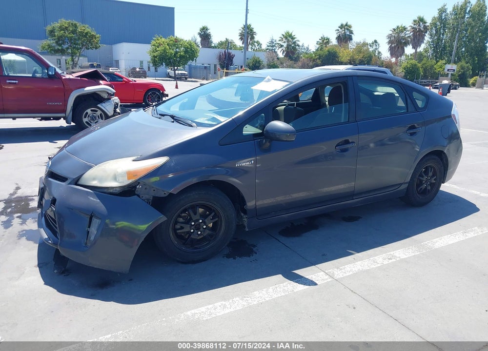 2015 TOYOTA PRIUS TWO VIN: JTDKN3DU7F1928562
