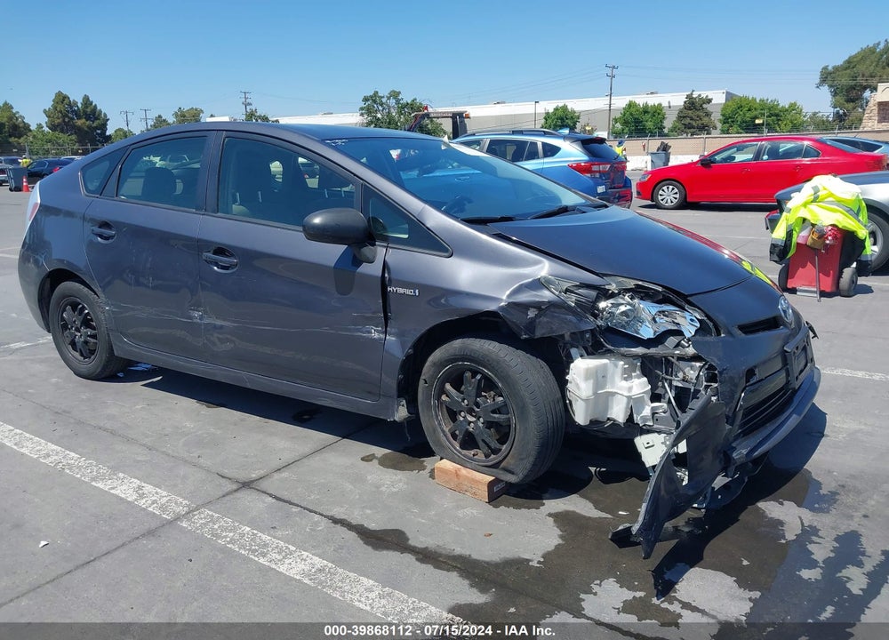 2015 TOYOTA PRIUS TWO VIN: JTDKN3DU7F1928562