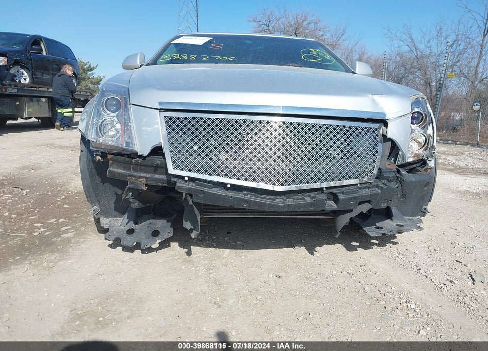 2011 CADILLAC CTS LUXURY VIN: 1G6DG5EY6B0157403