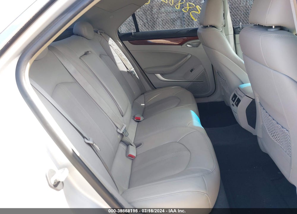 2011 CADILLAC CTS LUXURY VIN: 1G6DG5EY6B0157403