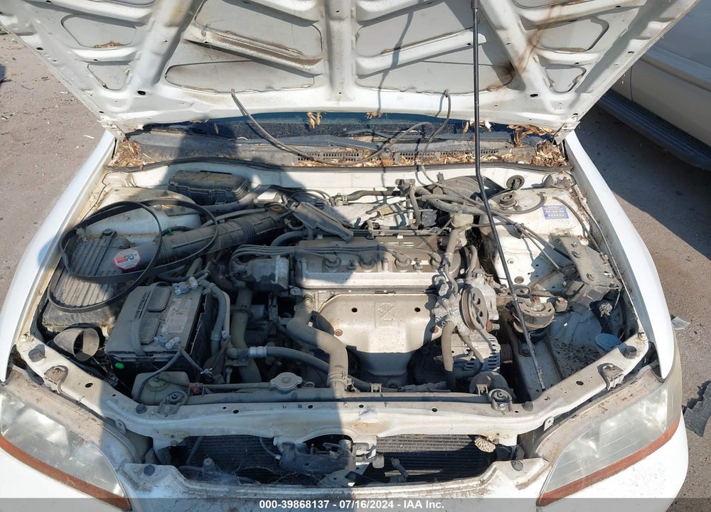 2000 HONDA ACCORD 2.3 LX VIN: JHMCG5649YC017467