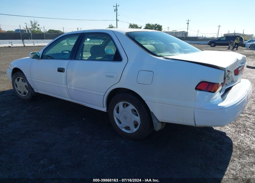 1997 TOYOTA CAMRY LE V6 VIN: JT2BF22K9V0074552