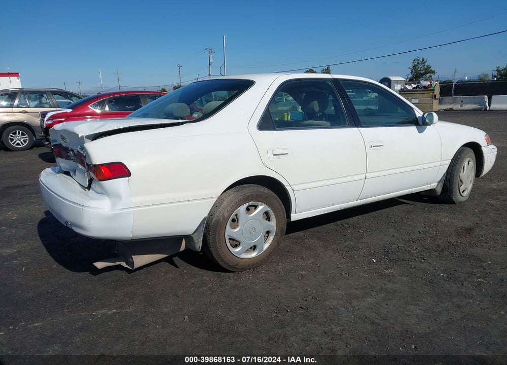 1997 TOYOTA CAMRY LE V6 VIN: JT2BF22K9V0074552