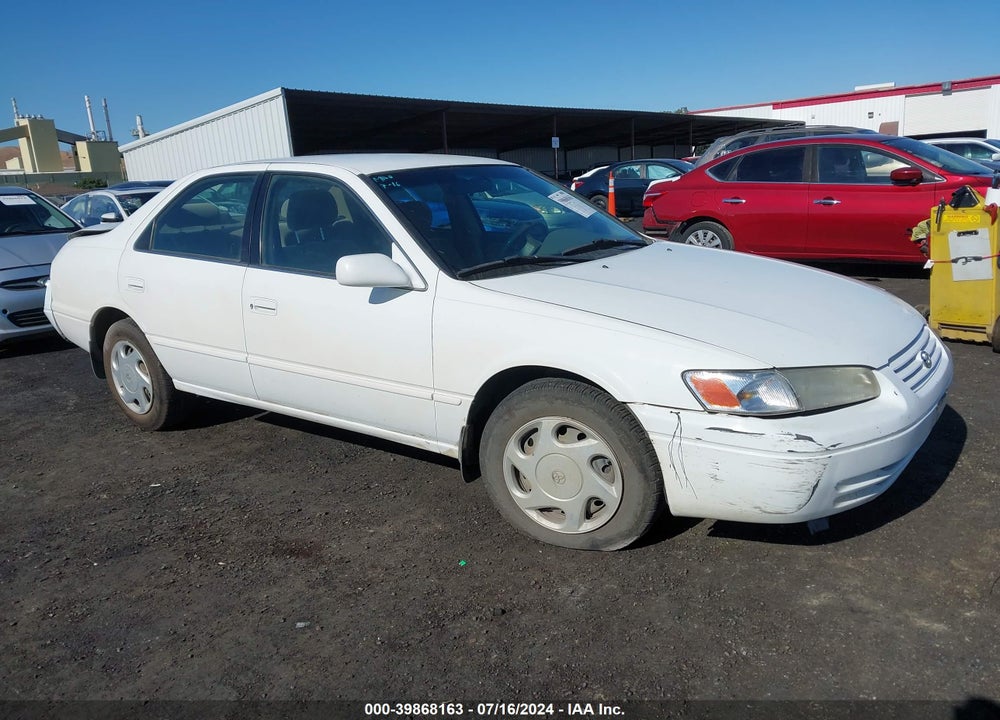 1997 TOYOTA CAMRY LE V6 VIN: JT2BF22K9V0074552