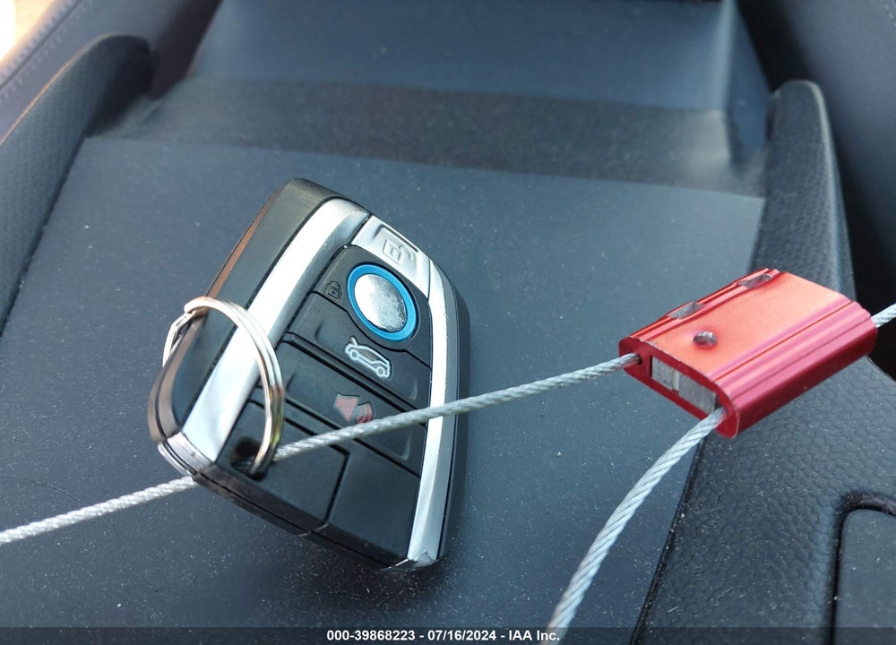 2014 BMW I3 BASE W/RANGE EXTENDER VIN: WBY1Z4C52EVX63378