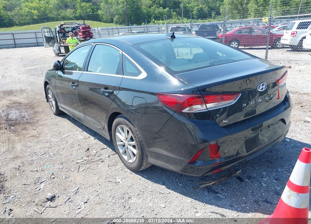 2018 HYUNDAI SONATA SE VIN: 5NPE24AF0JH626663