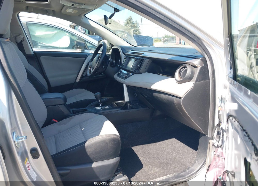 2016 TOYOTA RAV4 HYBRID XLE VIN: JTMRJREV6GD041412