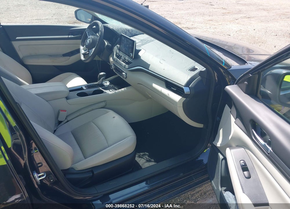 2022 NISSAN ALTIMA SV FWD VIN: 1N4BL4DV3NN364944