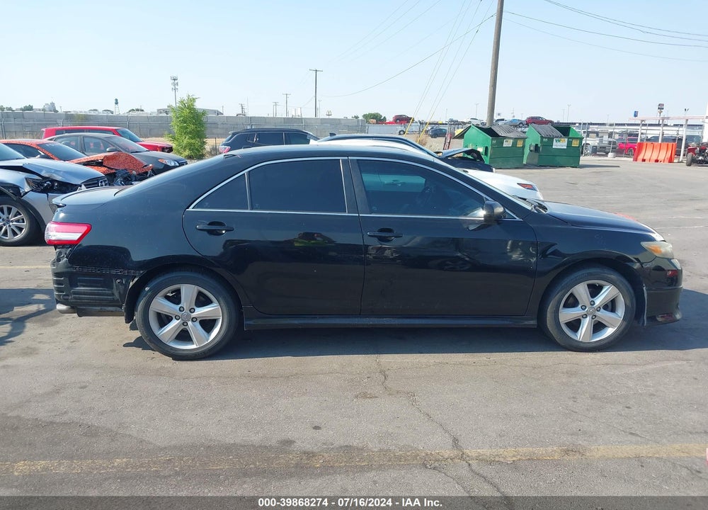 2011 TOYOTA CAMRY SE VIN: 4T1BF3EK1BU165484