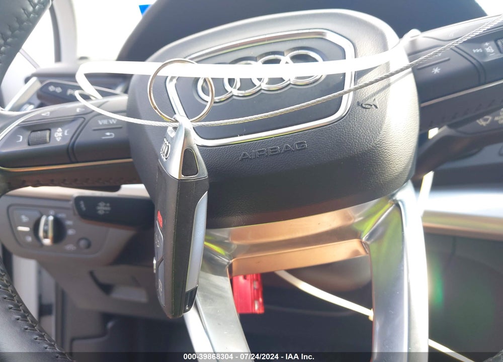 2018 AUDI Q5 VIN: WA1BNAFY5J2019950
