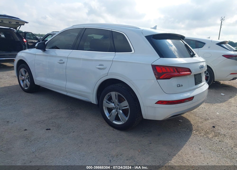 2018 AUDI Q5 VIN: WA1BNAFY5J2019950