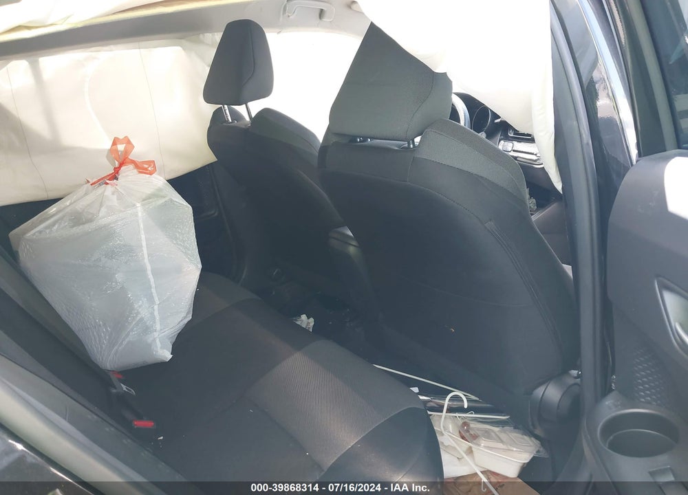 2020 TOYOTA C-HR LE VIN: JTNKHMBX8L1067779