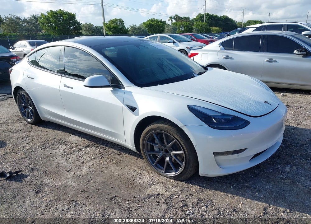 2022 TESLA MODEL 3 REAR-WHEEL DRIVE VIN: 5YJ3E1EA3NF193677