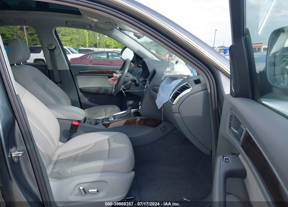 2013 AUDI Q5 2.0T PREMIUM VIN: WA1LFAFP8DA063640