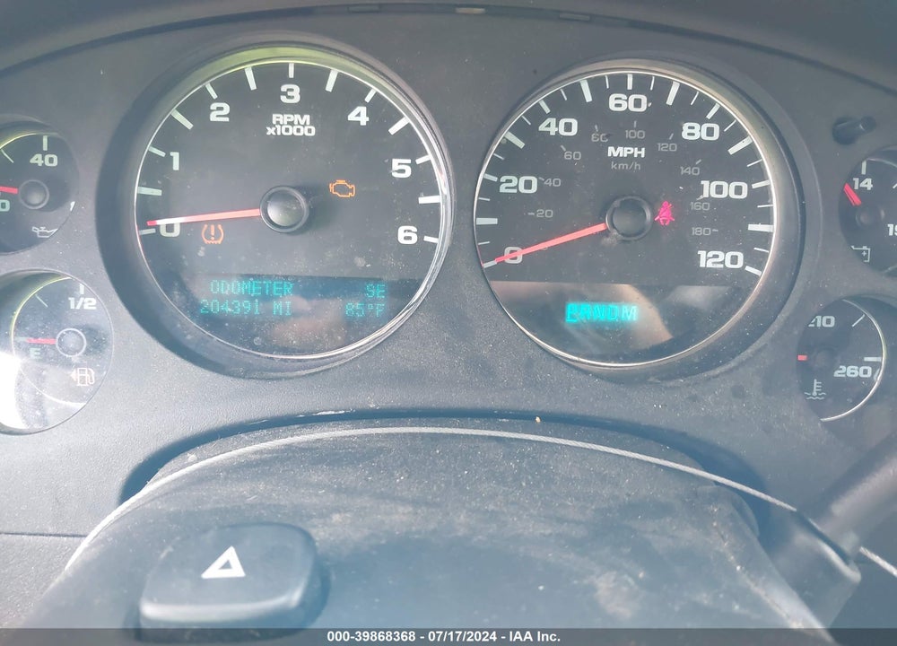 2011 CHEVROLET AVALANCHE 1500 LT1 VIN: 3GNTKFE31BG219049
