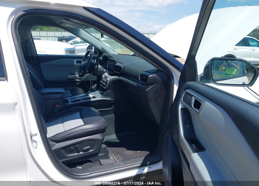 2023 FORD EXPLORER XLT VIN: 1FMSK7DH0PGA52088