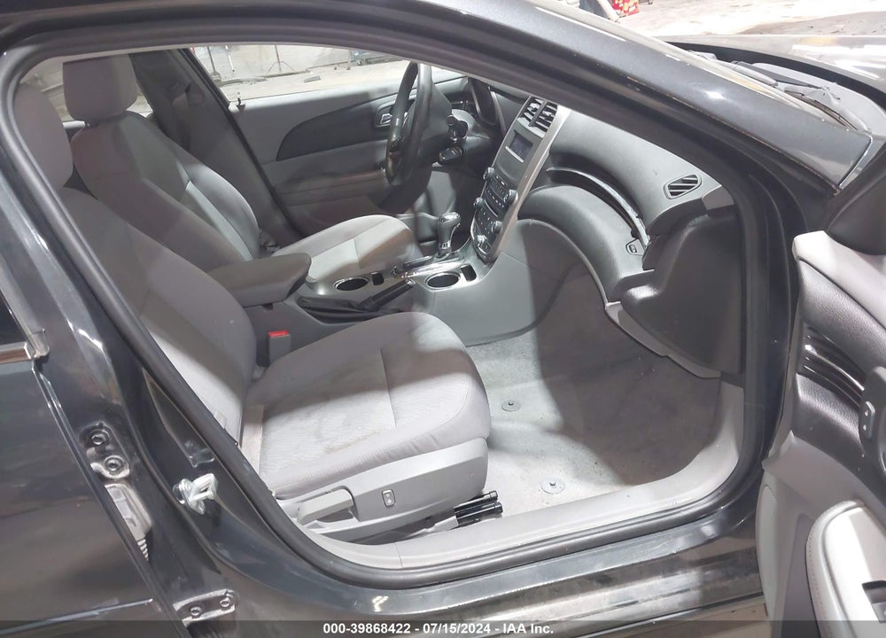 2014 CHEVROLET MALIBU 1LS VIN: 1G11B5SL5EF177899