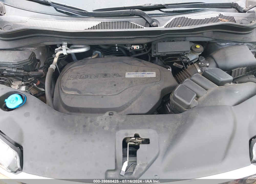 2018 HONDA PILOT EX VIN: 5FNYF6H36JB072357