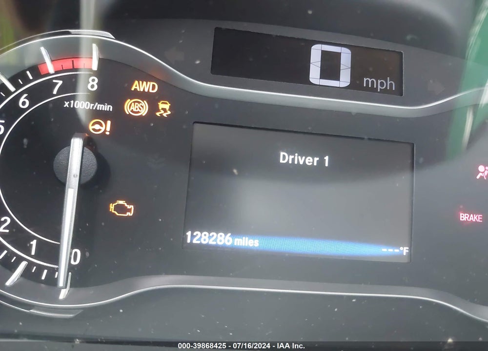 2018 HONDA PILOT EX VIN: 5FNYF6H36JB072357