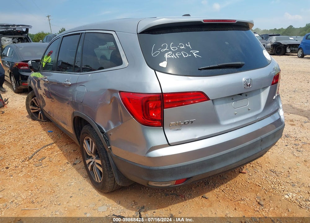 2018 HONDA PILOT EX VIN: 5FNYF6H36JB072357