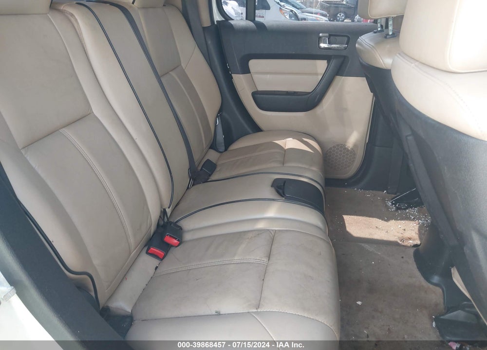 2008 HUMMER H3 SUV VIN: 5GTEN13E388113693