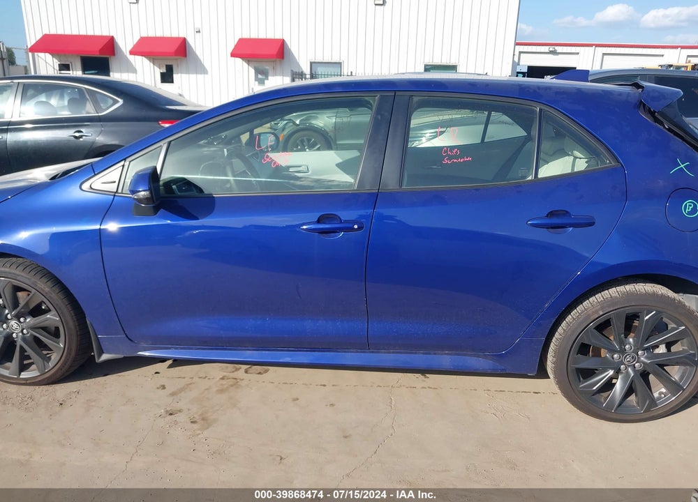 2024 TOYOTA COROLLA XSE VIN: JTNC4MBEXR3219895
