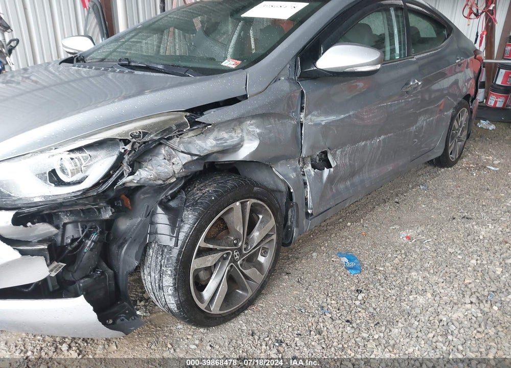 2015 HYUNDAI ELANTRA LIMITED VIN: 5NPDH4AE4FH578139