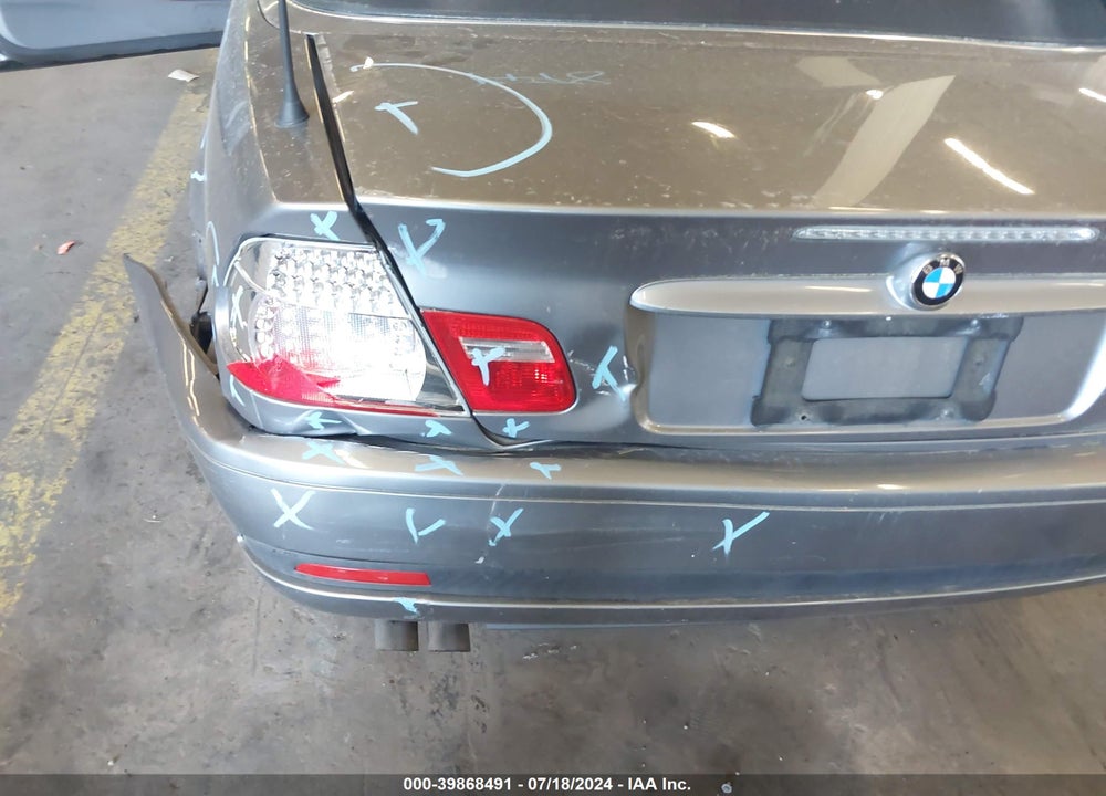 2004 BMW 325CI VIN: WBABW334X4PL27149