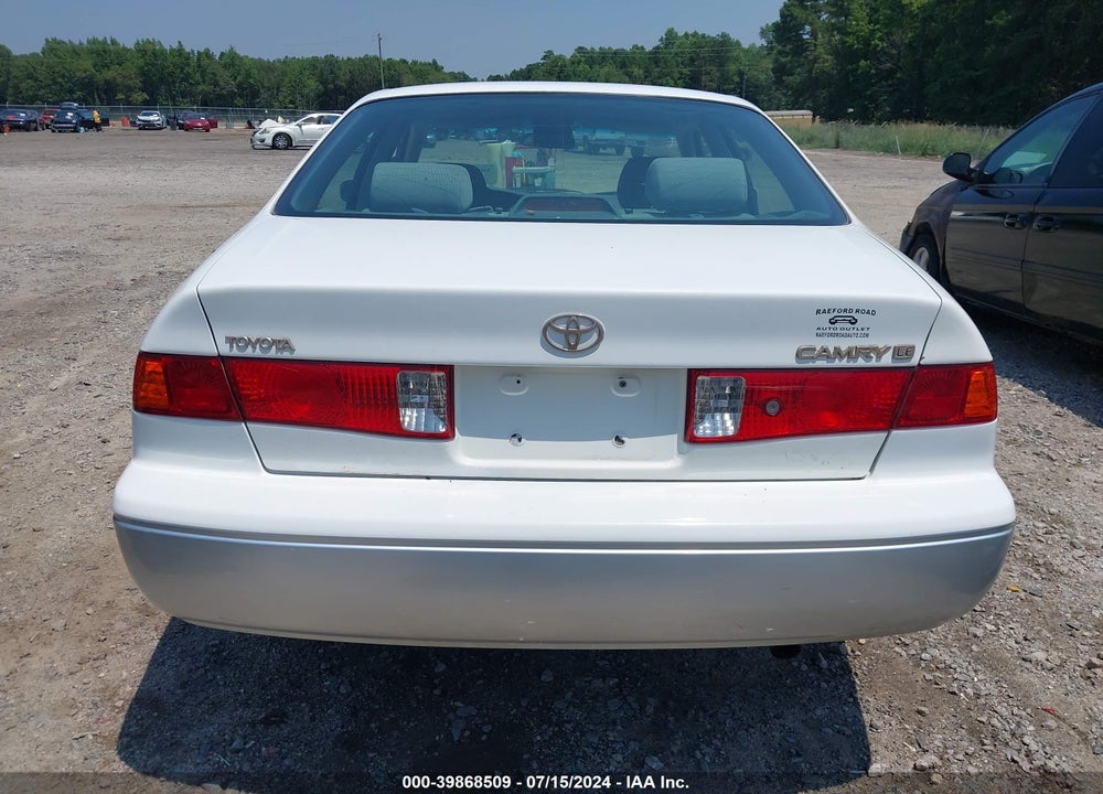 2000 TOYOTA CAMRY LE VIN: 4T1BG22K7YU986450