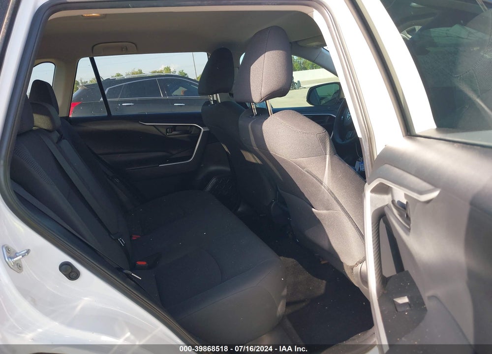 2019 TOYOTA RAV4 LE VIN: 2T3H1RFV8KW057049