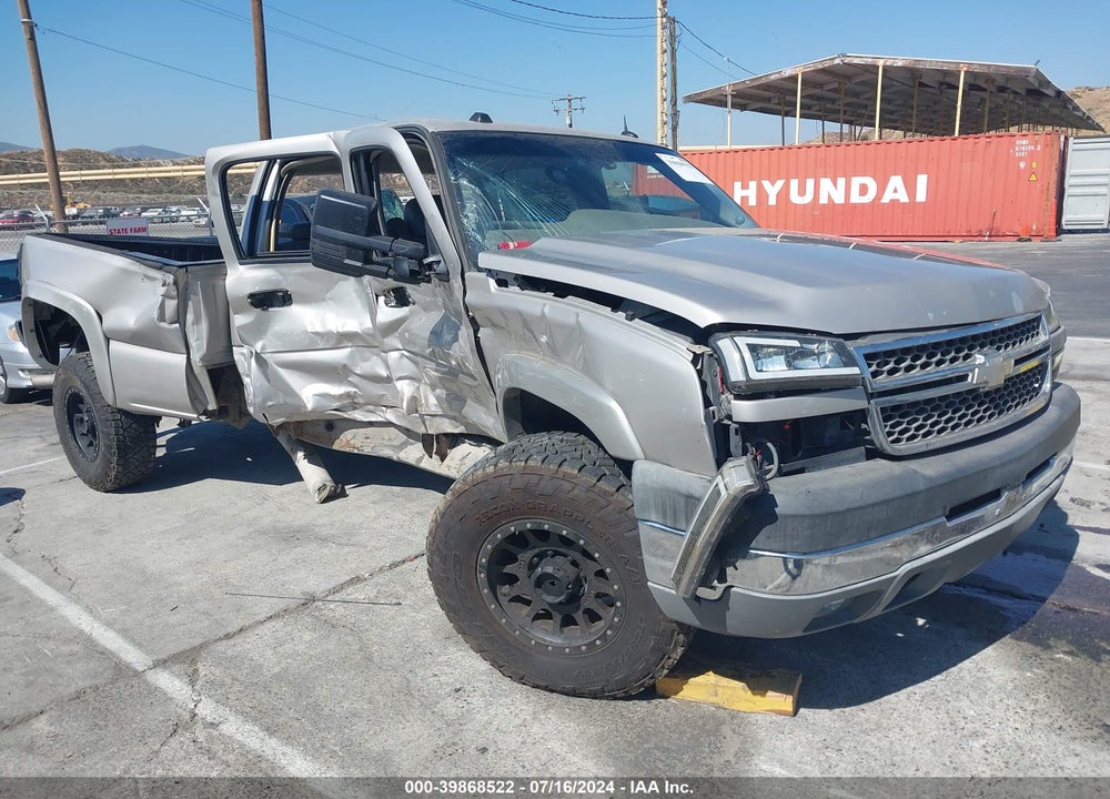 2005 CHEVROLET SILVERADO 2500HD LT VIN: 1GCHK23U45F941768