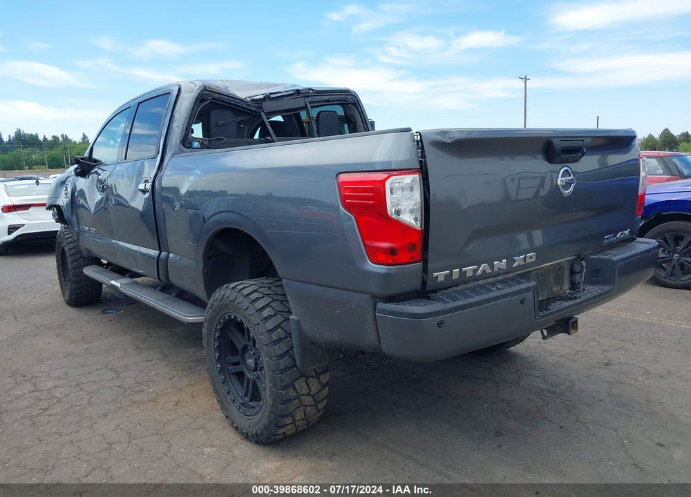 2017 NISSAN TITAN XD SL DIESEL VIN: 1N6BA1F48HN543887