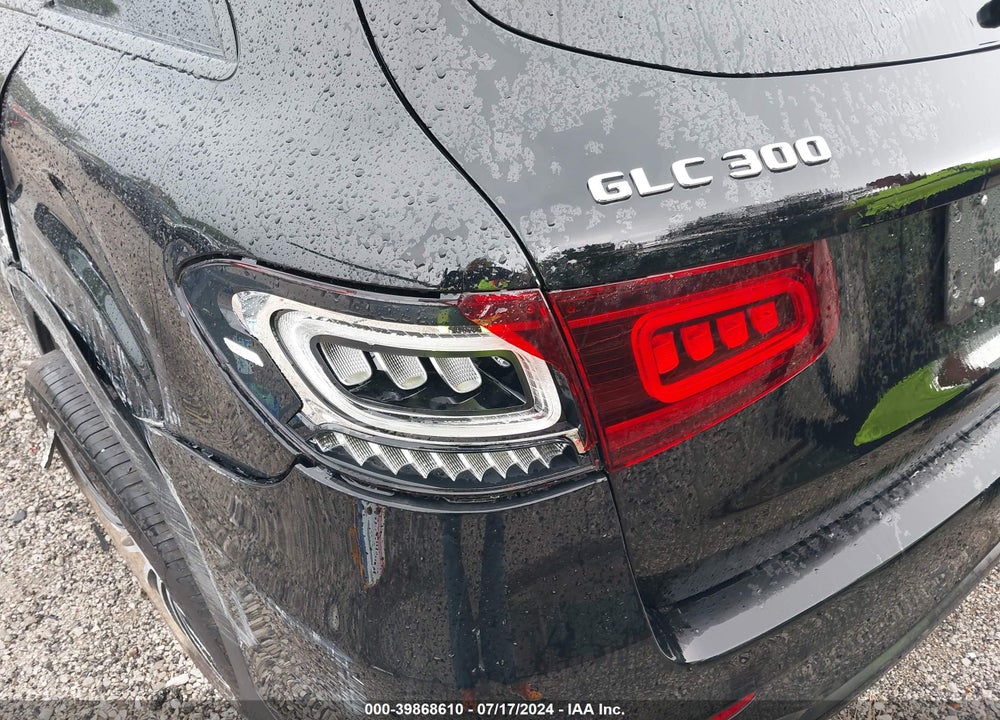 2022 MERCEDES-BENZ GLC 300 SUV VIN: W1N0G8DB7NG119497