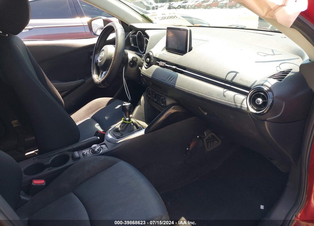 2016 SCION IA VIN: 3MYDLBZV7GY114341
