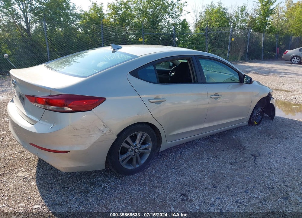 2017 HYUNDAI ELANTRA SE VIN: 5NPD84LF2HH058997