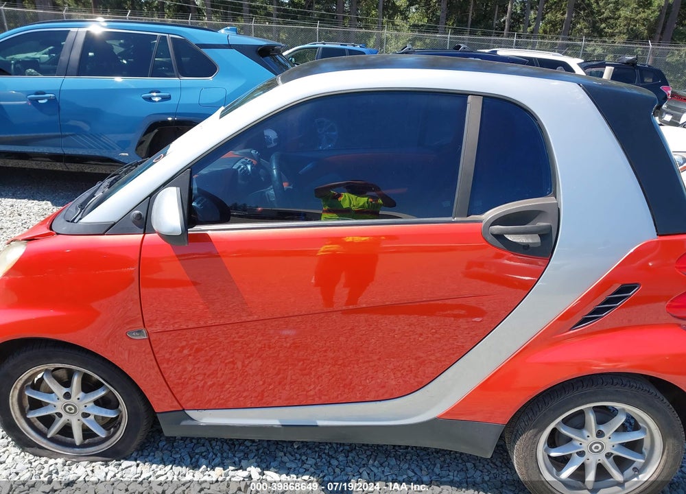 2008 SMART FORTWO PASSION/PURE VIN: WMEEJ31X68K117633