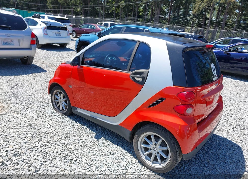 2008 SMART FORTWO PASSION/PURE VIN: WMEEJ31X68K117633