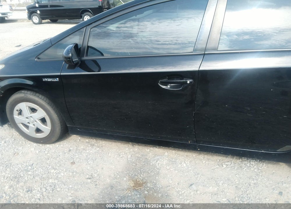 2011 TOYOTA PRIUS THREE VIN: JTDKN3DU0B0254738