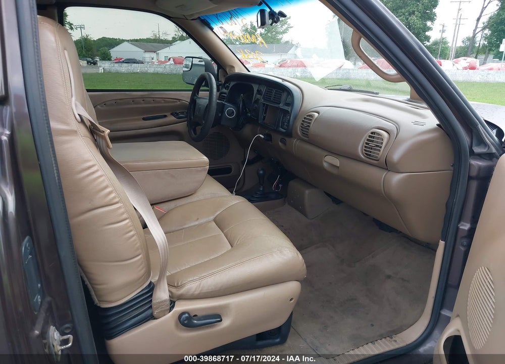 1998 DODGE RAM 2500 ST VIN: 1B7KF2363WJ190138