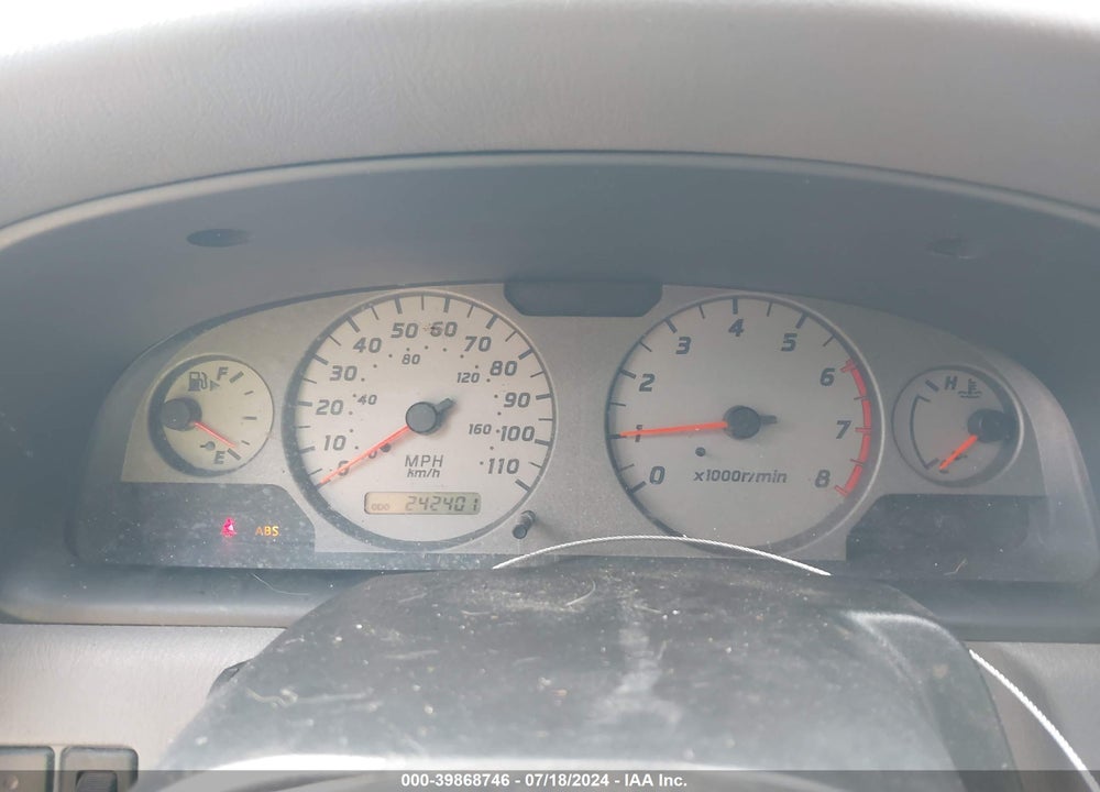 2001 NISSAN XTERRA SE VIN: 5N1ED28Y31C569520