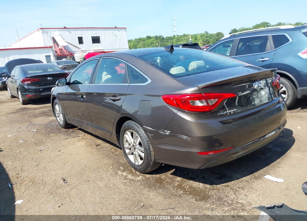 2016 HYUNDAI SONATA SE VIN: 5NPE24AF0GH286648