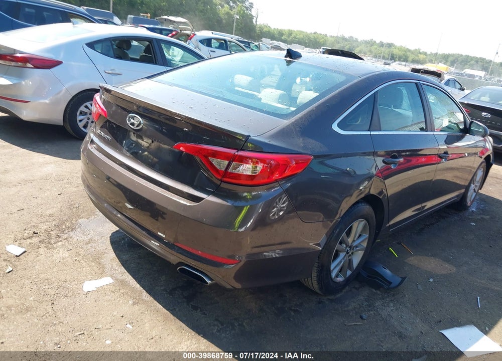 2016 HYUNDAI SONATA SE VIN: 5NPE24AF0GH286648