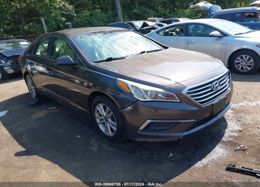 2016 HYUNDAI SONATA SE VIN: 5NPE24AF0GH286648