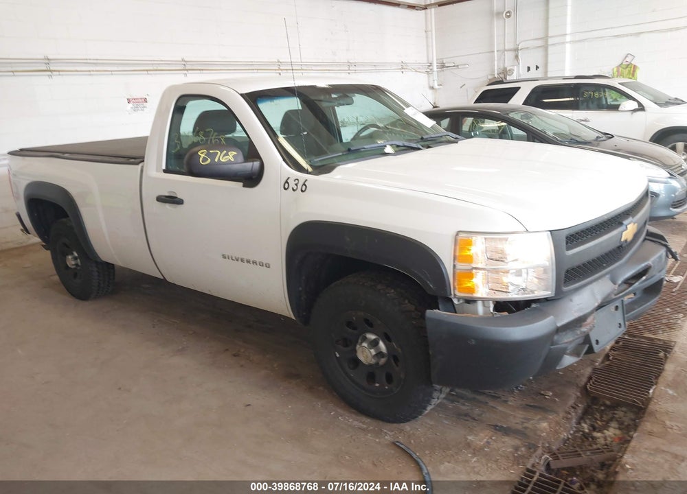 2013 CHEVROLET SILVERADO 1500 WORK TRUCK VIN: 1GCNCPEXXDZ305700