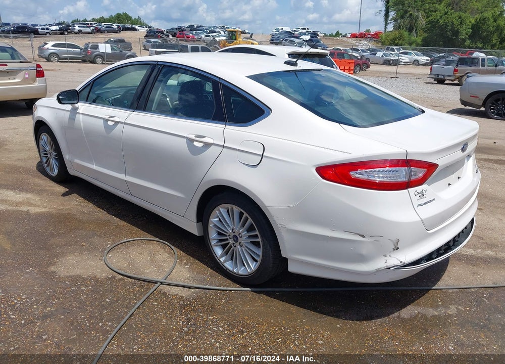 2015 FORD FUSION SE VIN: 3FA6P0HD6FR300413