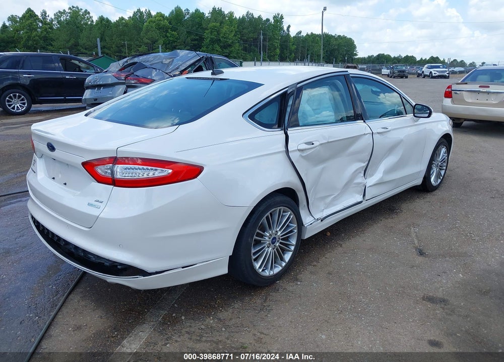2015 FORD FUSION SE VIN: 3FA6P0HD6FR300413