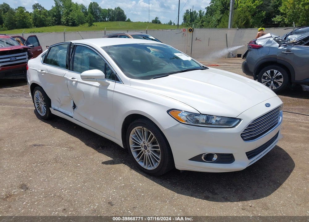 2015 FORD FUSION SE VIN: 3FA6P0HD6FR300413
