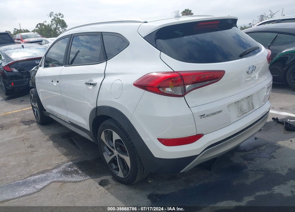 2017 HYUNDAI TUCSON LIMITED VIN: KM8J33A26HU394228
