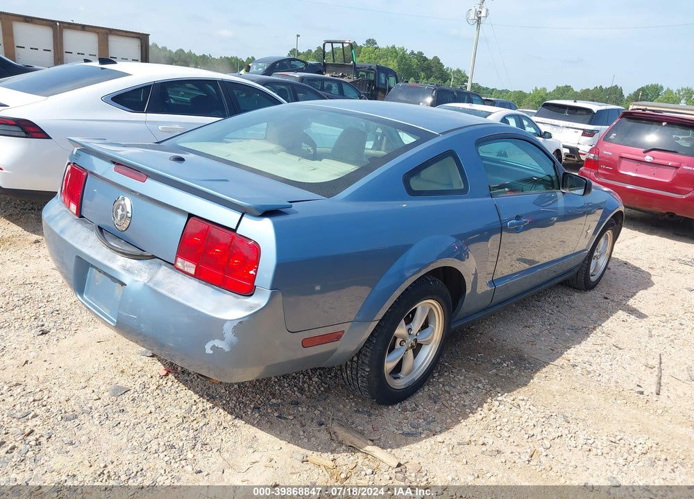 2008 FORD MUSTANG V6 DELUXE/V6 PREMIUM VIN: 1ZVHT80N885128308